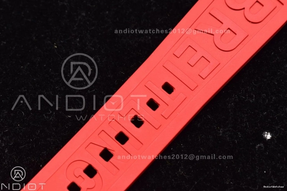 921 Endurance OF Pro SmoothTexture 44mm Breilting Factory 0328